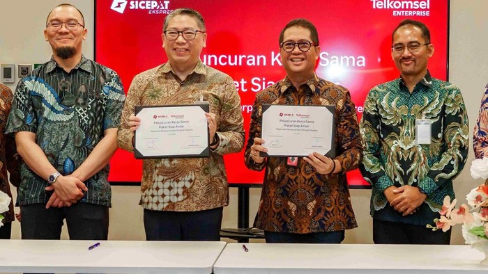 Telkomsel dan SiCepat luncurkan Paket Siap Antar