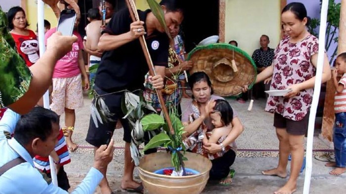 Tradisi nahunan masyarakat suku Dayak Ngaju Kalteng. (dok Visit Kalteng)