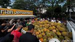 Serunya War Durian Jemongko di Pontianak, Ada yang Rela Datang dari Luar Kota