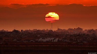 Hamas Bubarkan Pemerintahan Gaza, Apa Alasannya?