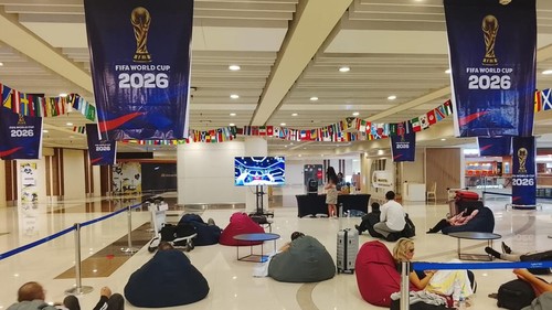 Bandara I Gusti Ngurah Rai menyelenggarakan nobar pertandingan Piala Dunia 2026 mulai dari babak perempat final hingga final. (Dok. Bandara I Gusti Ngurah Rai)