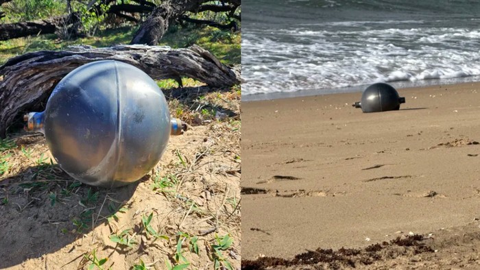 Bola misterius di pantai Australia