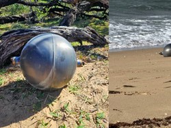 Bola Misterius di Pantai Australia Ternyata Sampah Antariksa