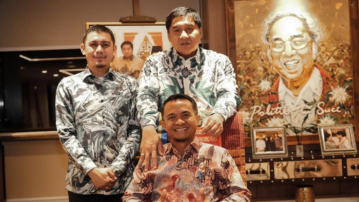 Bupati Bone, Andi Asman, bertemu Menteri PKP untuk memperjuangkan 6.202 rumah tidak layak huni.