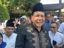 Melayat ke Rumah Duka, CT Kenang Pelukan Terakhir dengan Rachmat Gobel