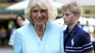 Ratu Camilla Tribute Terakhir pada Novelis Inggris Jeffrey Archer