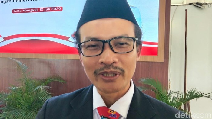 Kepala Dinas Lingkungan Hidup (DLH) Nanang Triagung Edi Hermawan, Jumat (10/7/2026).