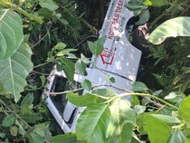 Mobil Kopdes Merah Putih Nyemplung Parit di Ajibarang Banyumas