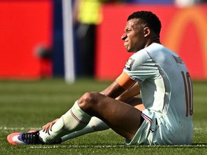Mbappe Cedera, Gimana Kondisinya?