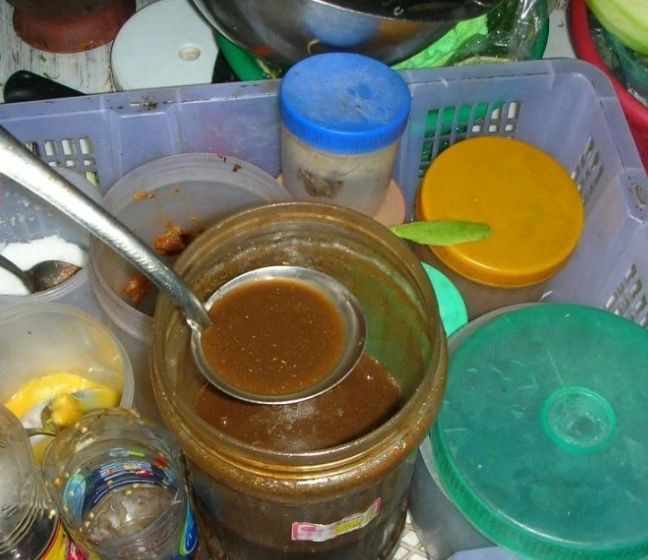 Mahasiswa keracunan somtam 4 Ribu Mahasiswa Positif Cacing Hati, Penyebabnya Diduga Makanan Ini