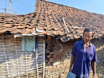 Kisah Mbah Sojo Hidup Sebatang Kara di Rumah Bekas Kandang