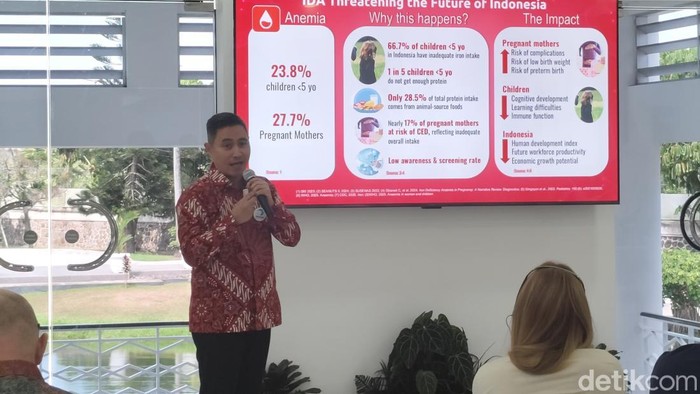 Medical & Scientific Affairs Danone Indonesia, Dr dr Ray Wagiu Basrowi, MKK, PhD