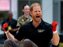Pangeran Harry Kerja Apa Sih Sekarang?