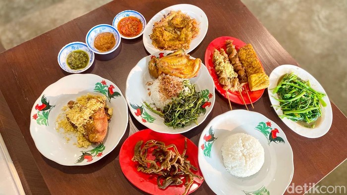 Menu di Pecel Lele Oma