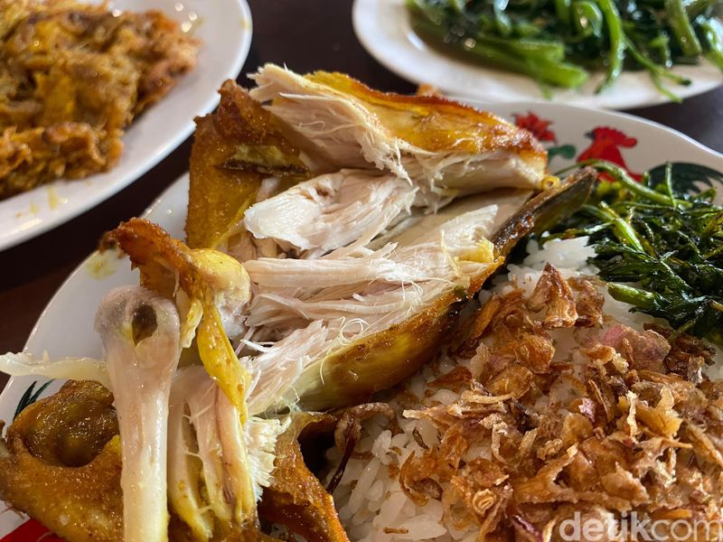 Pecel Lele Oma Menu di Pecel Lele Oma