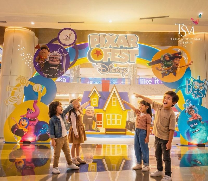 Pixar Fest Pixar Fest di Trans Studio Mall Cibubur.