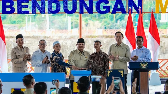 Prabowo resmikan 5 bendungan