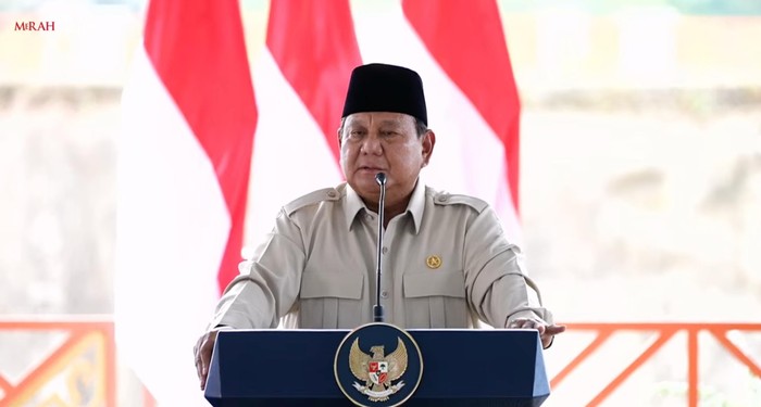 Presiden Prabowo Subianto saat acara peresmian bendungan, Lombok Barat, NTB, Jumat (10/7/2026). (YouTube Setpres RI)