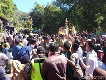 Meriahnya Tradisi Buka Luwur di Makam Pantaran Boyolali