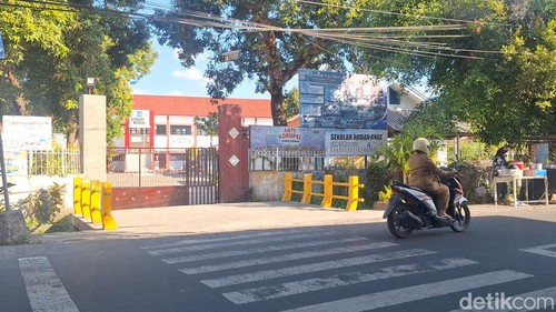 SDN 15 Mataram di Jalan Abdul Kadir, Punia, Kota Mataram nantinya akan berubah menjadi SDN 49 Mataram