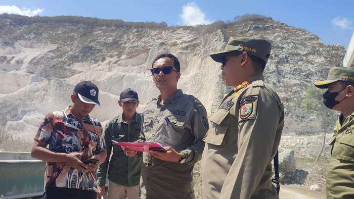 Sidak tambang di Gunung Sadeng Jember temukan tunggakan pajak mencapai Rp 1,6 miliar.