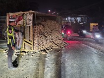 Kronologi Laka Maut Truk Singkong Vs Truk Pasir di Lampung Tewaskan 3 Petani