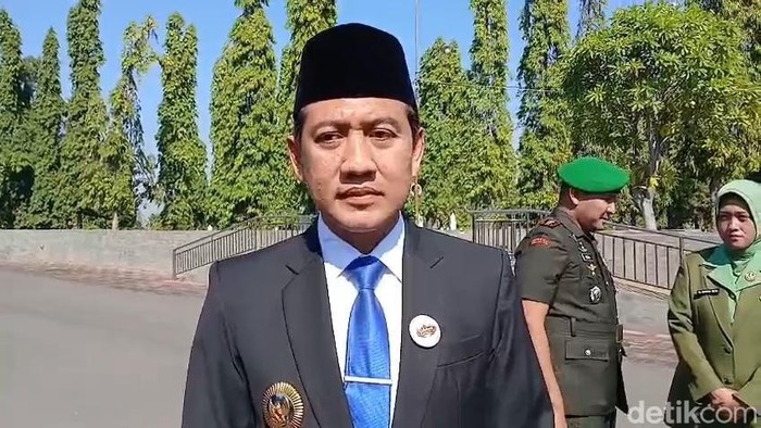 Wakil Bupati Sukoharjo, Eko Sapto Purnomo  ditemui di Taman Makam Pahlawan Solo, Jumat (10/7/2026)