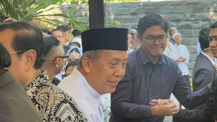 Wakil Ketua DPR RI Saan Mustopa