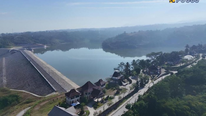 5 Bendungan Diresmikan Presiden, Menteri PU Optimalkan Jaringan Irigasi sampai ke Sawa