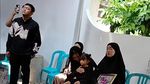 Tangis Bella Bonita Antar Ayah ke Peristirahatan Terakhir