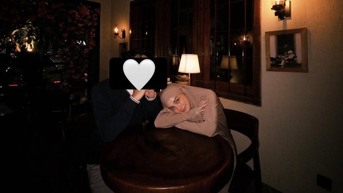 Celine Evangelista bantah jadi simpanan pejabat.