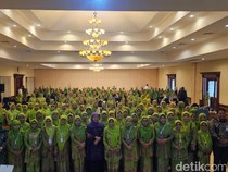 Khofifah Ajak Muslimat NU Berdakwah Lewat Digital, Sentuh Gen Z dengan AI