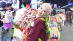 Melody Laksani Happy Banget Gembol Tas-tas Snack Jumbo