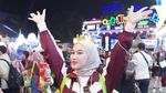 Melody Laksani Happy Banget Gembol Tas-tas Snack Jumbo