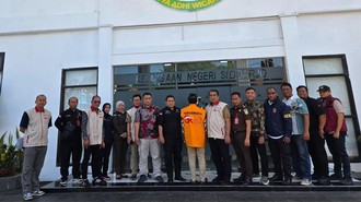 OJK Serahkan Tersangka Dugaan Pidana Perbankan ke Jaksa