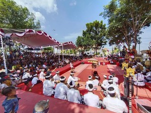 Tarian Sakral hingga Baleganjur Meriahkan Parade Seni Budaya Desa Adat Bedha