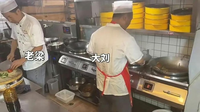 Salut! Pemilik Restoran Maafkan Karyawan yang Bikin Usahanya Kebakaran