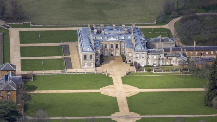 NORTHAMPTONSHIRE, ENGLAND. Aerial view of Althorp, this grade 1 listed stately home was the home of Lady Diana Spencer who later became the Princess of Wales, it is located on the Harlestone Road between the villages of Great Brington and Harlestone, 5 miles north west of Northampton. Photograph by David Goddard/Getty Images)