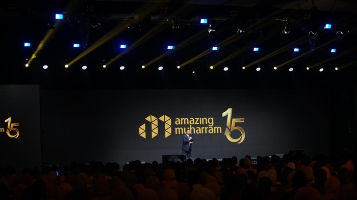 Prof. Dr. Muhammad Syafii Antonio, Lc., M.Ec., menjadi salah satu pembicara dalam acara Amazing Muharram 15 “Reset Your Life”.