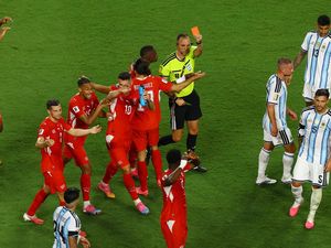 Soal Kartu Merah Embolo, Pelatih Argentina: Keberuntungan Kami