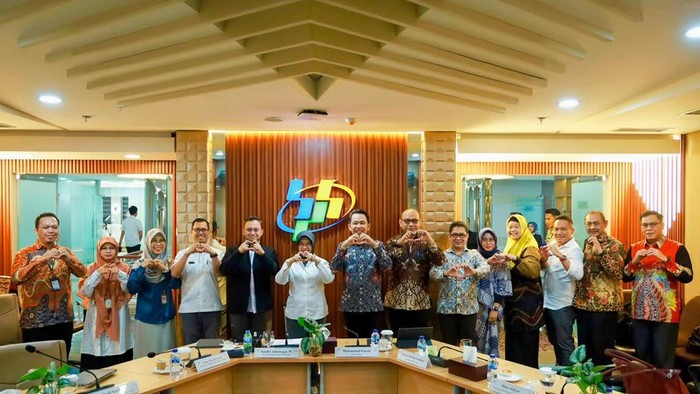 Bupati Jember Muhammad Fawait bersama Badan Pusat Statistik (BPS) RI