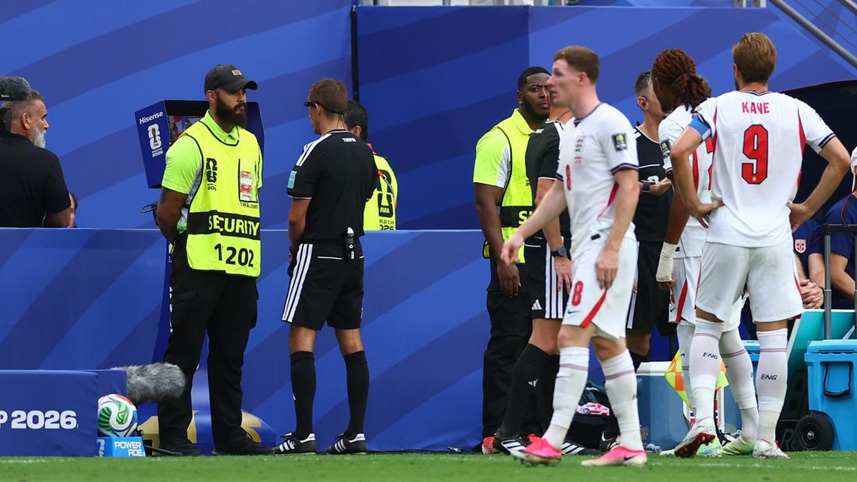clement turpin,var,timnas inggris,inggris vs norwegia,piala dunia 2026,juara bola dunia 2026,kontroversi gol