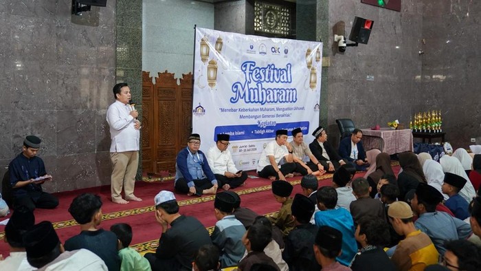 Ketua DPRD Kota Bogor, Dr Adityawarman Adil.