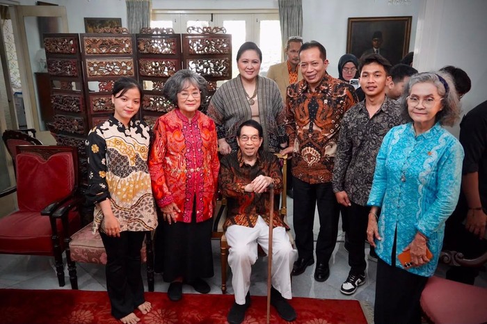 Menkop Silaturahmi ke Rumah Bung Hatta, Lanjutkan Perjuangan Koperasi