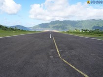 KemenPU Rencanakan Perpanjang Runway Bandara Bandaneira hingga 2,2 Km
