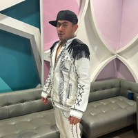 Penampilan Nassar kembali jadi sorotan. Pedangdut itu kini tampil makin ramping usai berhasil menjalani diet. Foto-foto terbarunya dibagikan Nasssar ke akun Instagram pribadi. Foto: Instagram/@kingnassar88
