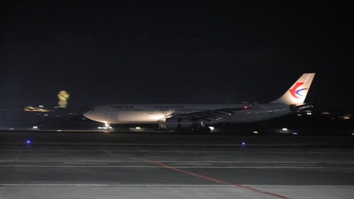 Penerbangan perdana maskapai China Eastern Airlines rute Beijing Daxing-Bali, Sabtu (11/7/2026). (Dok. Bandara I Gusti Ngurah Rai)
