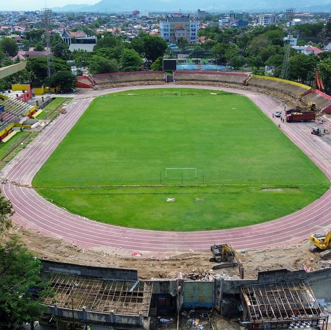 Stadion H Agus Salim Mulai Dibongkar