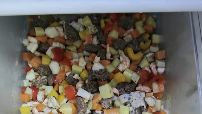 Tren human food yang lagi viral di China.