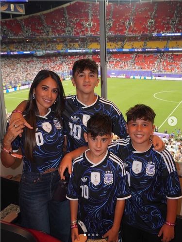 Antonela Roccuzzo, istri Messi